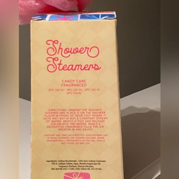 Candy Cane Shower Steamers Set with Loofah Peppermint Gift - Picture 3 of 5